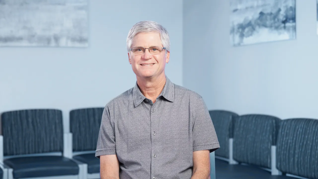 Dr. Stephen Francis DDS desktop